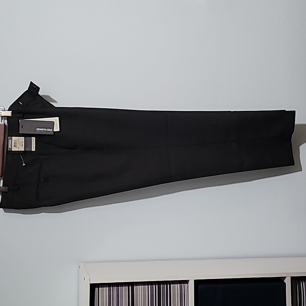 Kenneth Cole Reaction 34 x 30 NWT